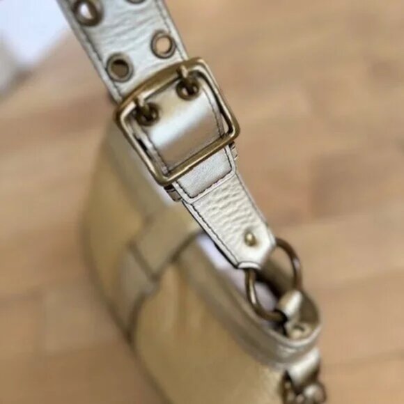 COACH LEGACY STRAW RAFFIA GOLD LEATHER SHOULDER HANDBAG PURSE - Picture 11 of 15